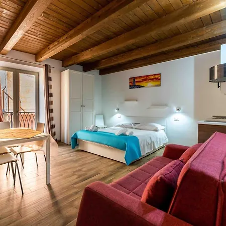 Center Гостьовий будинок 3*