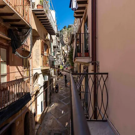 בית הארחה Center 3*