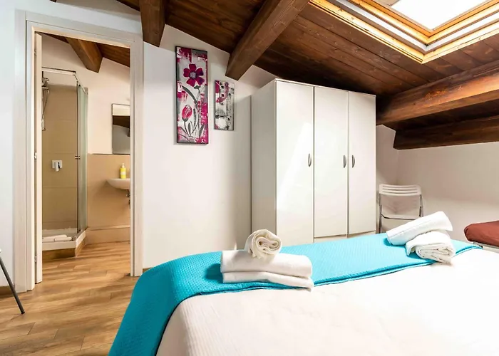 Center בית הארחה צ'פאלו