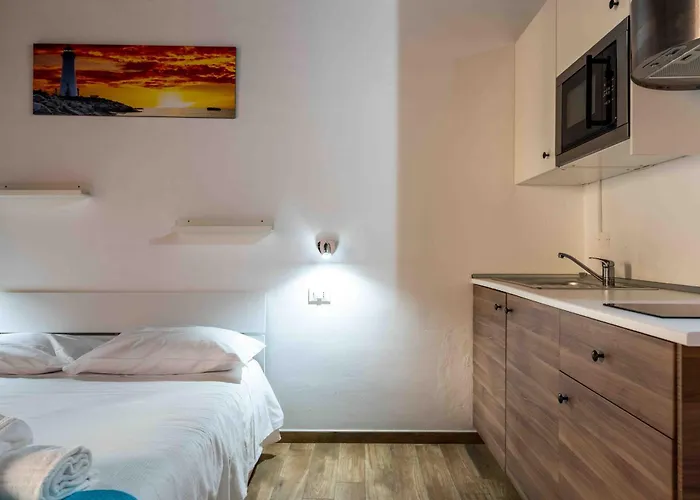 Гостьовий будинок Center Чефалу